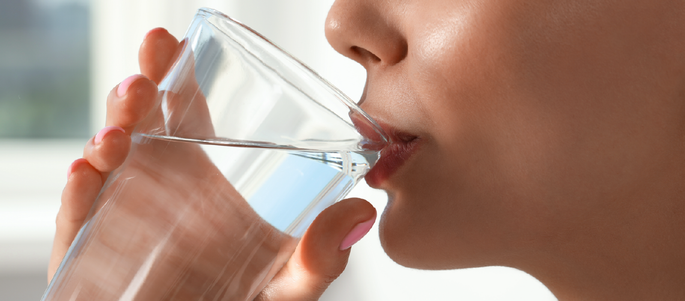importance of water in oral health